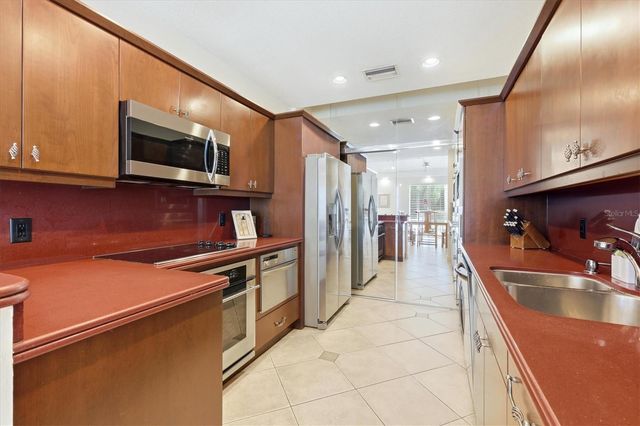 3705 54TH DRIVE W 103, Bradenton, FL 34210