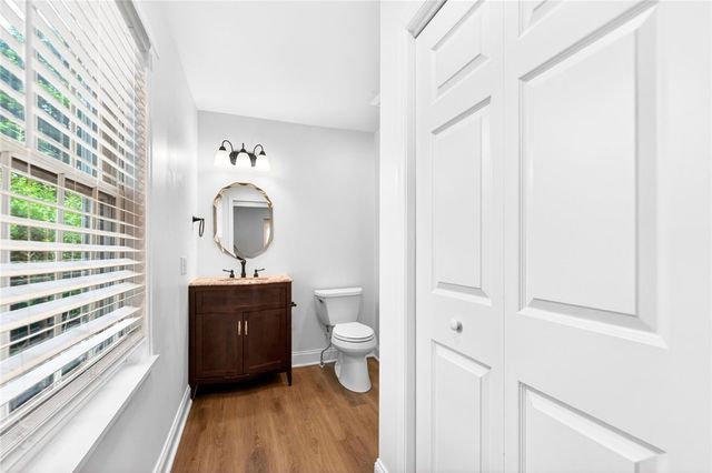 396 4th St, Beaver, PA 15009