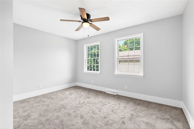 396 4th St, Beaver, PA 15009