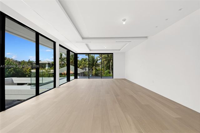2094 Prairie Ave, Miami Beach, FL 33139