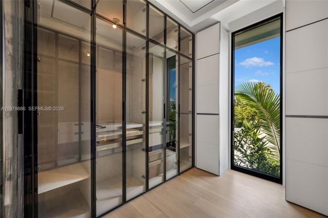 2094 Prairie Ave, Miami Beach, FL 33139