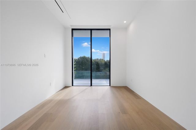 2094 Prairie Ave, Miami Beach, FL 33139