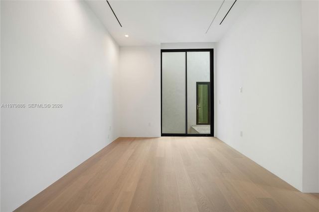 2094 Prairie Ave, Miami Beach, FL 33139