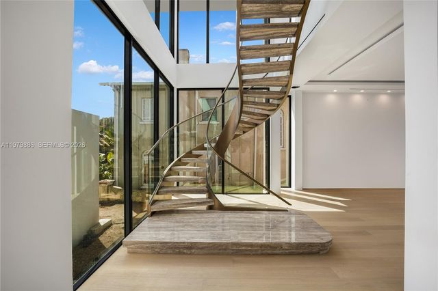 2094 Prairie Ave, Miami Beach, FL 33139