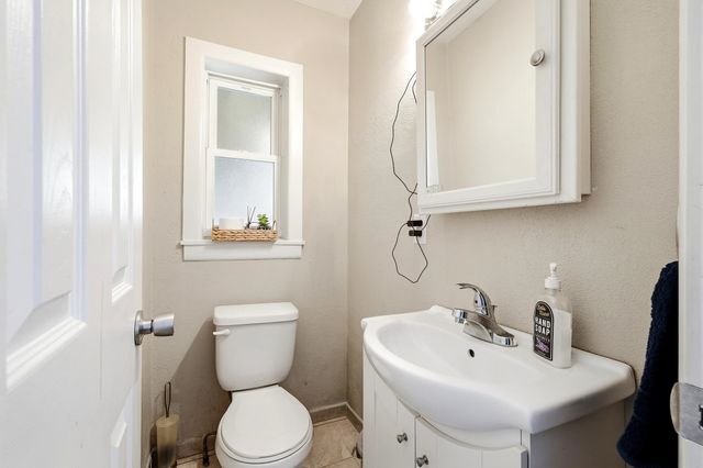 1641 Glenway Lane, Huntington, WV 25701