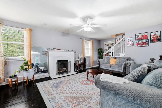 1641 Glenway Lane, Huntington, WV 25701