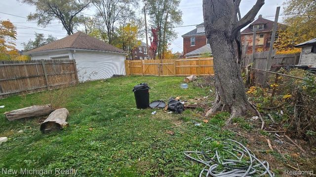 4096 Vicksburg Street, Detroit, MI 48204