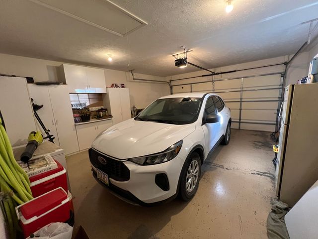 102 GREENVIEW Circle, Council Bluffs, IA 51503