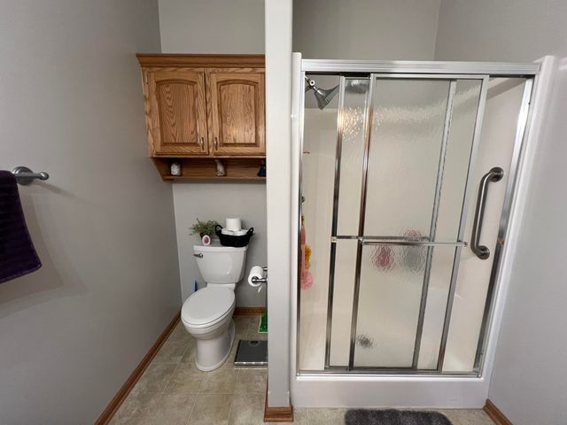 102 GREENVIEW Circle, Council Bluffs, IA 51503