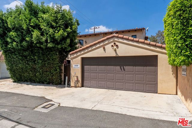 360 S Crescent Drive, Beverly Hills, CA 90212
