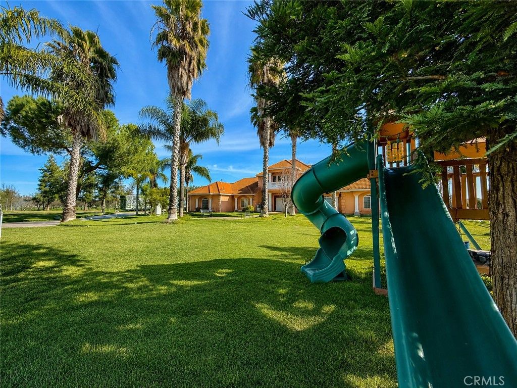 Image 33 of property listing at 9886 S Mckinley Avenue, French Camp, CA 95231