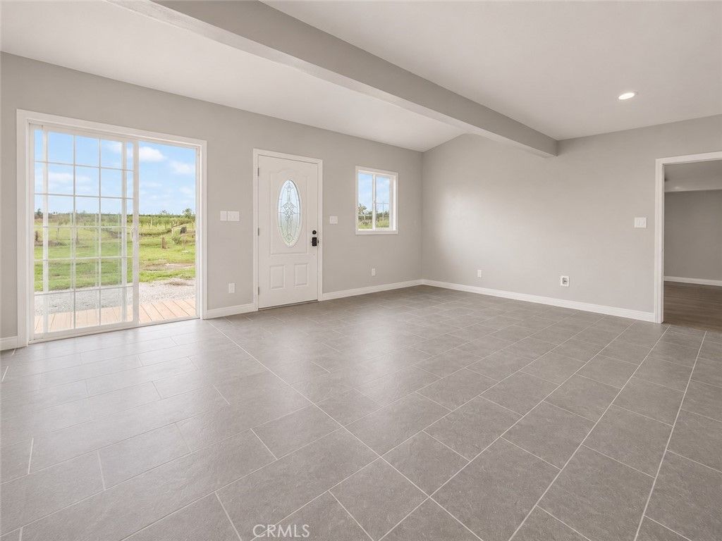 Image 35 of property listing at 9886 S Mckinley Avenue, French Camp, CA 95231