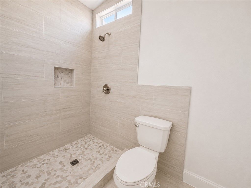 Image 36 of property listing at 9886 S Mckinley Avenue, French Camp, CA 95231