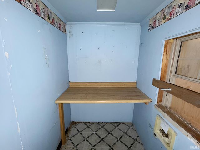 1210 N 2nd Avenue, Evansville, IN 47710