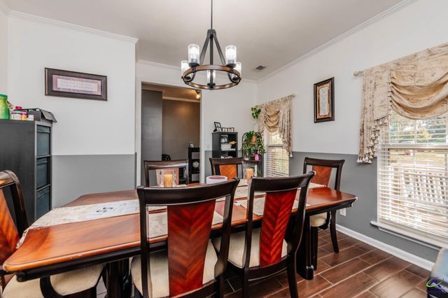 224 Red Bird Circle, Bonaire, GA 31005