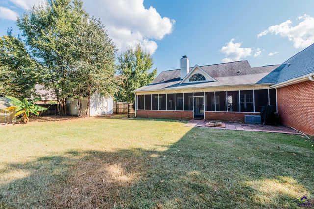 224 Red Bird Circle, Bonaire, GA 31005