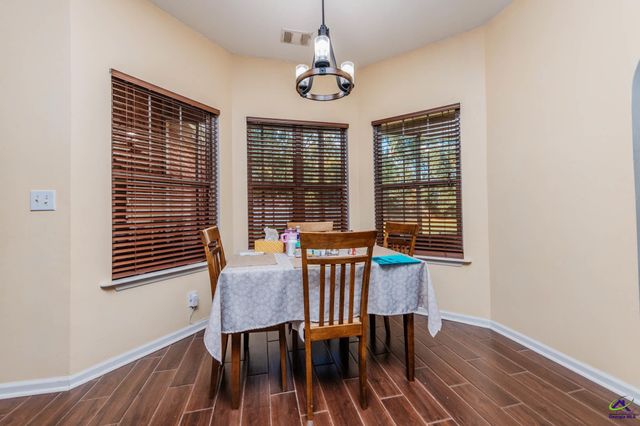 224 Red Bird Circle, Bonaire, GA 31005