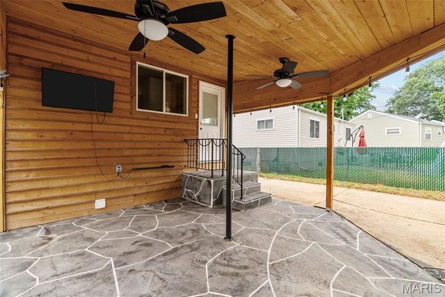 4355 Maroon Court, Unincorporated, MO 63123