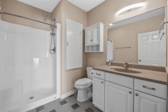 4452 Plumberry Road, Ely, IA 52227