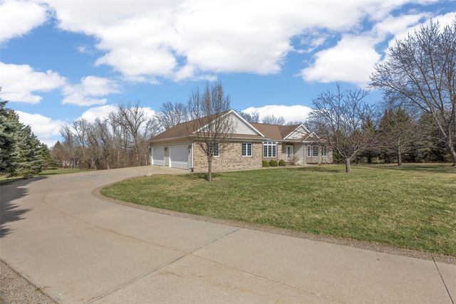 4452 Plumberry Road, Ely, IA 52227