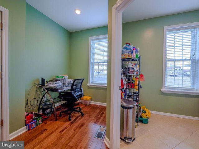 559 FRANKLINVILLE RD, Mullica Hill, NJ 08062