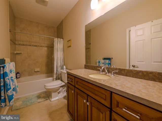 559 FRANKLINVILLE RD, Mullica Hill, NJ 08062