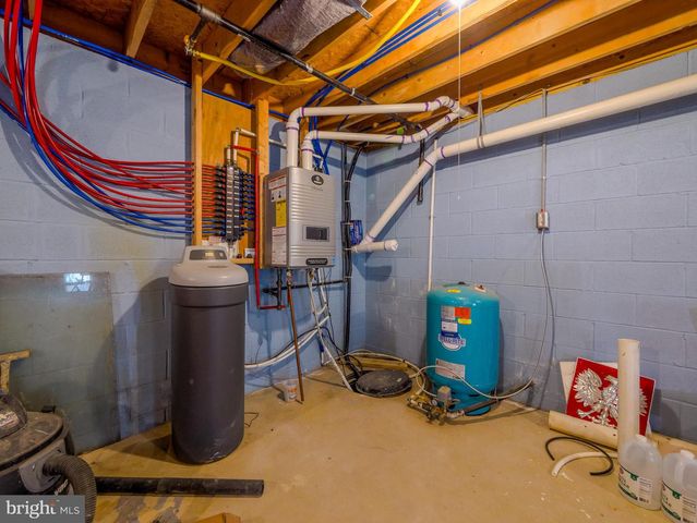 559 FRANKLINVILLE RD, Mullica Hill, NJ 08062