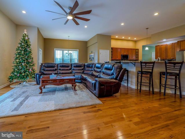 559 FRANKLINVILLE RD, Mullica Hill, NJ 08062