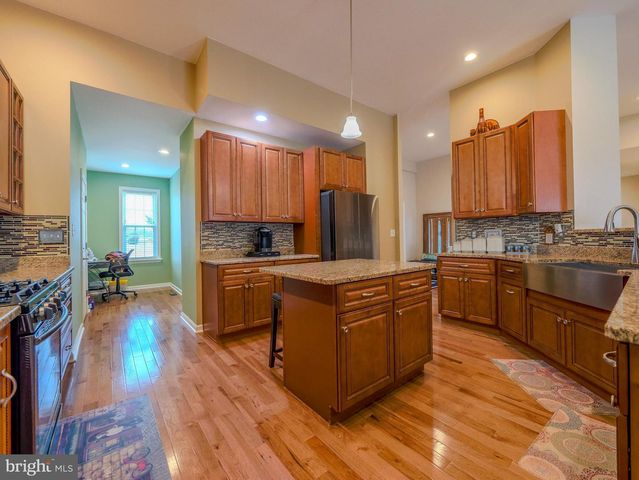 559 FRANKLINVILLE RD, Mullica Hill, NJ 08062