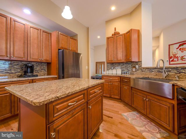 559 FRANKLINVILLE RD, Mullica Hill, NJ 08062