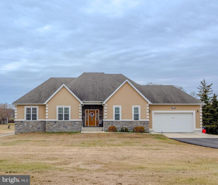 559 FRANKLINVILLE RD, Mullica Hill, NJ 08062