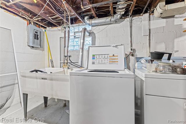 21522 Audrey Street, Dearborn, MI 48124