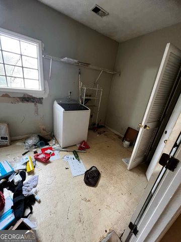 4078 Kings Causeway, Ellenwood, GA 30294