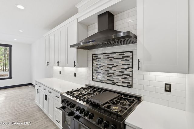 10245 E Bunco RD, Athol, ID 83801