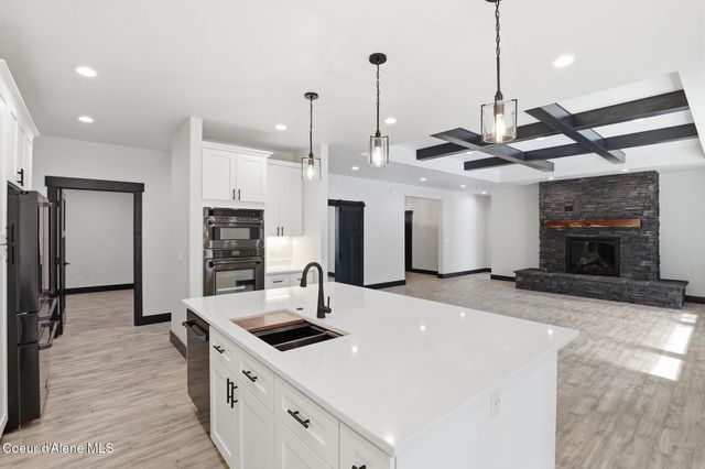 10245 E Bunco RD, Athol, ID 83801