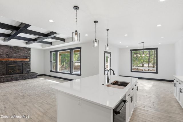 10245 E Bunco RD, Athol, ID 83801