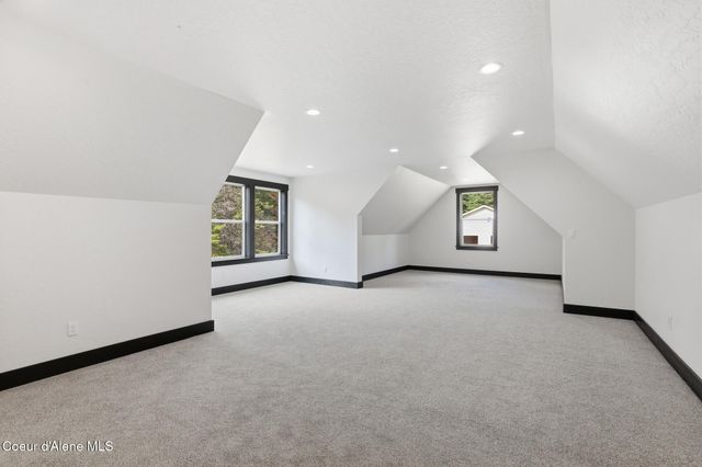 10245 E Bunco RD, Athol, ID 83801