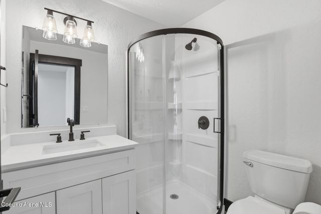 10245 E Bunco RD, Athol, ID 83801