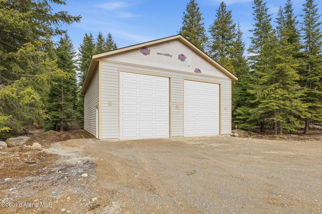 10245 E Bunco RD, Athol, ID 83801