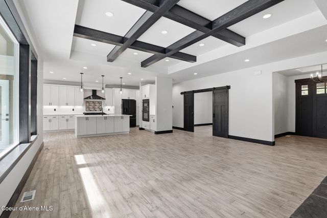 10245 E Bunco RD, Athol, ID 83801