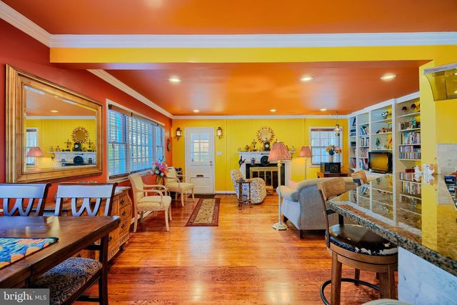 2316 TUCKER LN, Baltimore, MD 21207