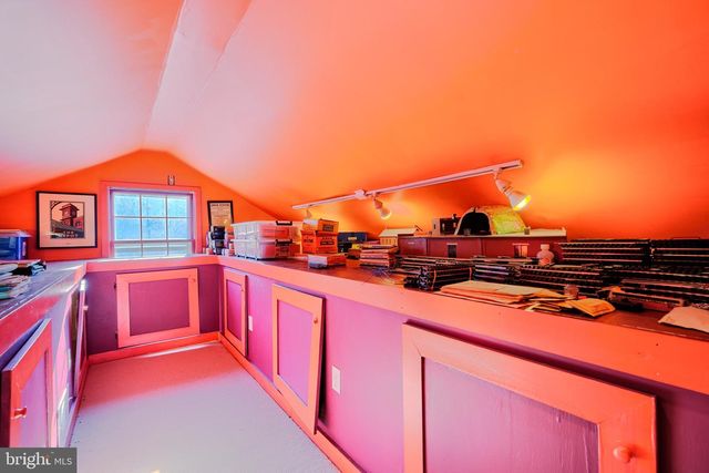 2316 TUCKER LN, Baltimore, MD 21207