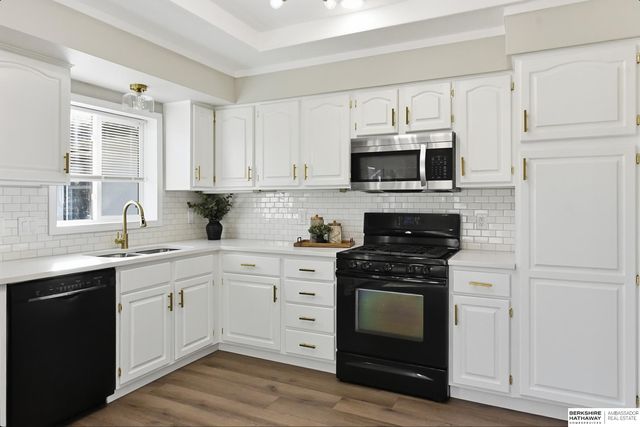 13437 Redwood Street, Omaha, NE 68138