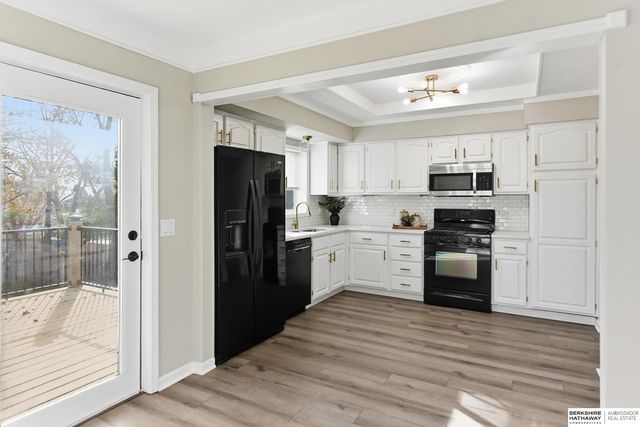 13437 Redwood Street, Omaha, NE 68138