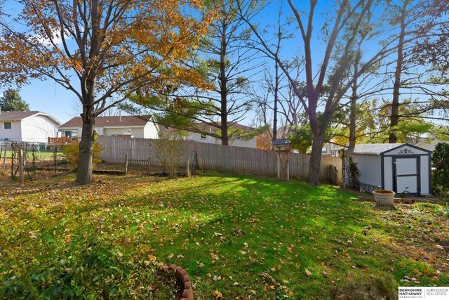 13437 Redwood Street, Omaha, NE 68138