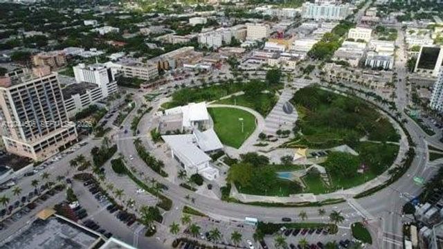 1938 Pierce St, Hollywood, FL 33020