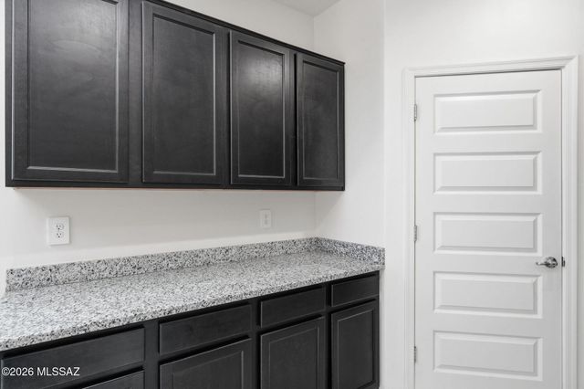 9271 W Creosote Rain Drive, Marana, AZ 85653
