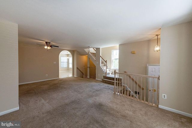2415 HAY RAKE CT, Herndon, VA 20171