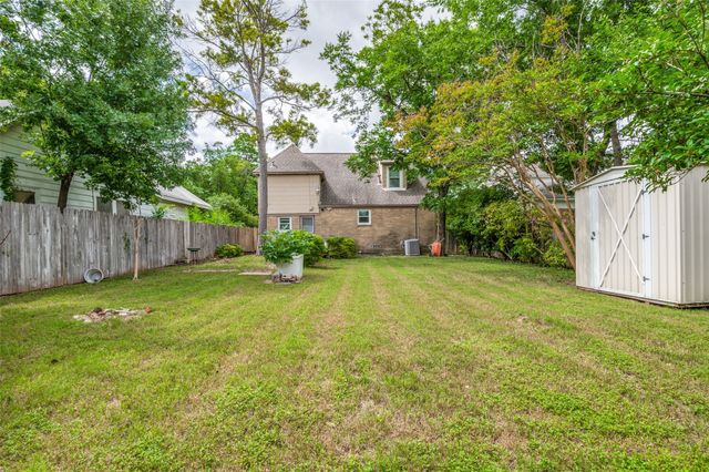 2741 Catherine Street, Dallas, TX 75211