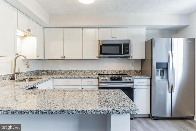 304 BARKSDALE PL, Stafford, VA 22554